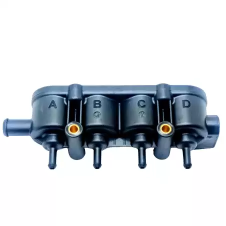4 CYL RAIL INJECTOR LR WITH PRESSURE SENSOR SOCKET LR2781-D15